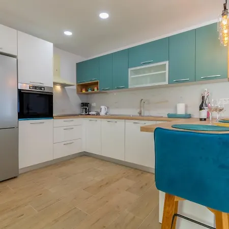 Apartment 4 & 6 Makarska