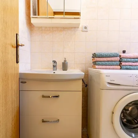 Apartament 4 & 6 Makarska