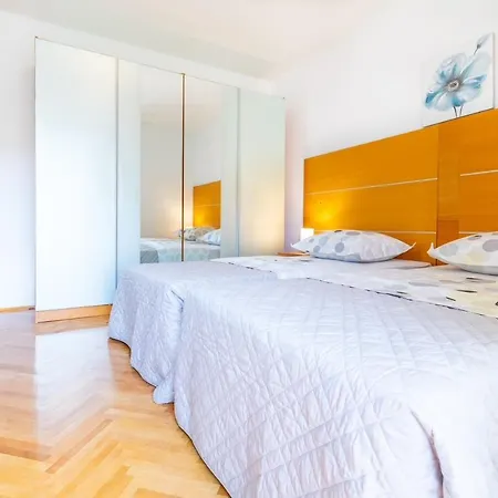 4 & 6 Apartament Makarska