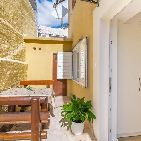Apartamento 4 & 6 Makarska